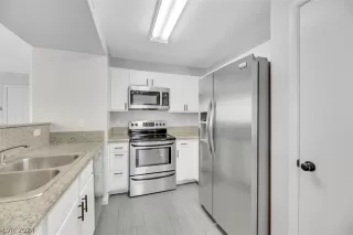 Photo #6: 2596194 Listing 