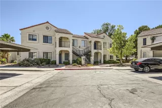 Photo #3: 2596195 Listing 