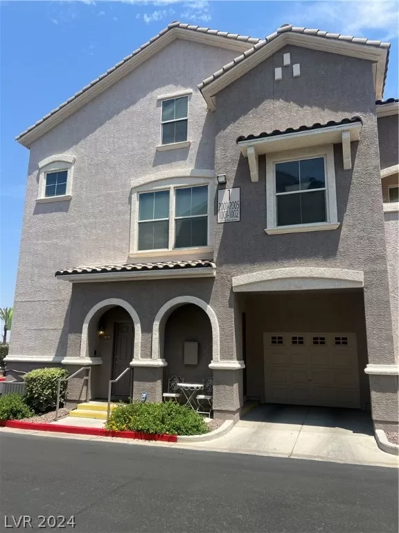 MLS: 2596255 Condo For Sale