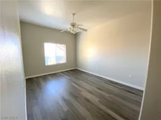 Photo #6: 2596305 Listing 