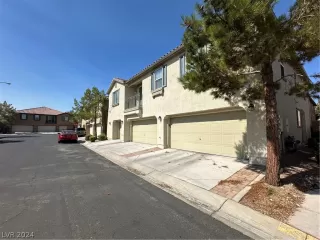 Photo #1: 2596320 Listing 