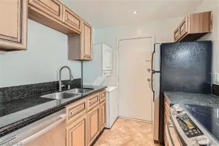 Photo #6: 2596329 Listing 