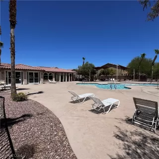 Photo #2: 2596348 Listing 