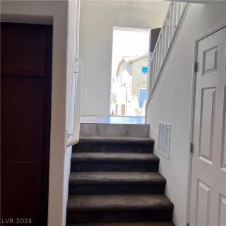 Photo #4: 2596348 Listing 