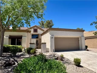 Photo #1: 2596374 Listing