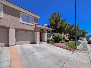 Photo #1: 2596375 Listing 