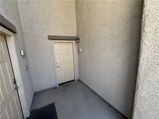 Photo #3: 2596417 Listing 