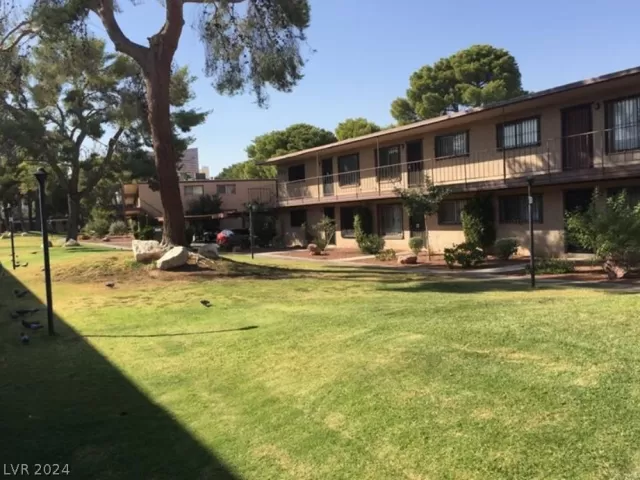 MLS: 2596422 Condo For Sale