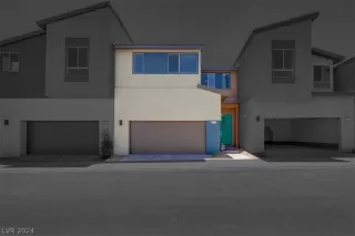 Photo #1: 2596439 Listing