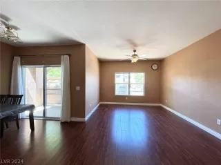 Photo #2: 2596455 Listing 