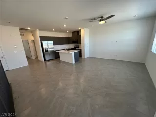 Photo #4: 2596457 Listing 