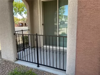 Photo #2: 2596478 Listing