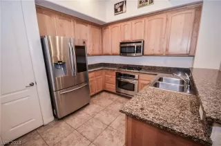 Photo #5: 2596561 Listing 