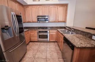 Photo #6: 2596561 Listing 