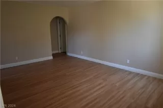 Photo #1: 2596583 Listing