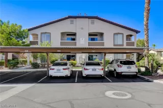 Photo #1: 2596614 Listing