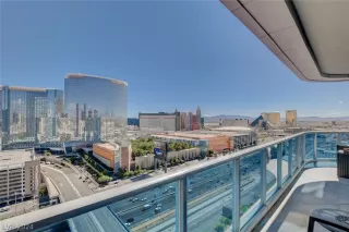 Photo #2: 2596621 Listing 