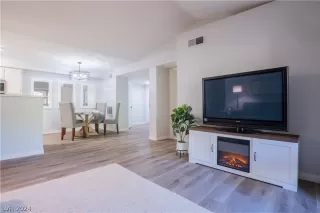 Photo #1: 2596630 Listing