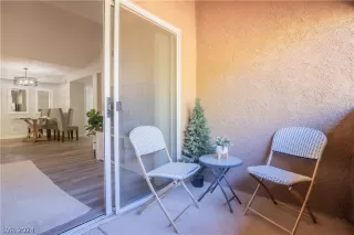 Photo #3: 2596630 Listing