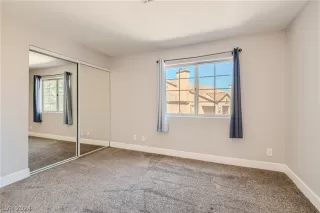 Photo #4: 2596638 Listing 