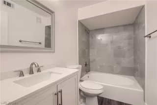 Photo #5: 2596638 Listing 