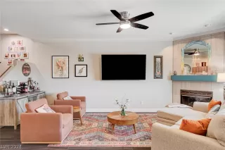 Photo #4: 2596650 Listing