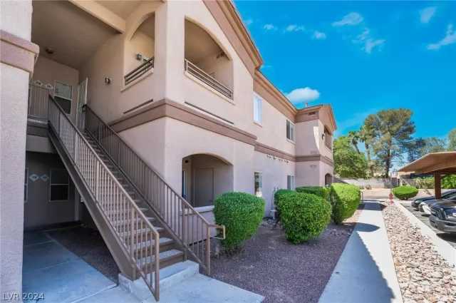 MLS: 2596677 Condo For Sale