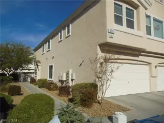 Photo #3: 2596678 Listing 