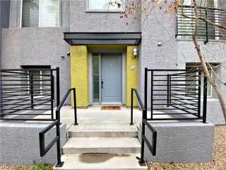 Photo #2: 2596700 Listing 