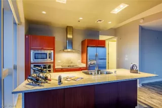 Photo #2: 2596724 Listing 