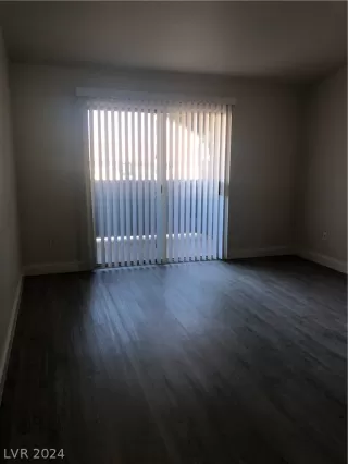 Photo #4: 2596729 Listing 