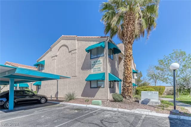 MLS: 2596757 Condo For Sale