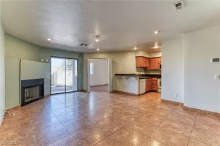 Photo #3: 2596757 Listing 