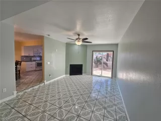 Photo #5: 2596767 Listing 