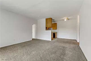 Photo #5: 2596853 Listing 