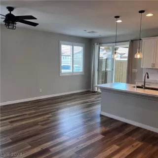 Photo #6: 2596893 Listing 