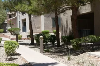 Photo #1: 2596917 Listing 