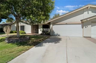 Photo #3: 2596957 Listing