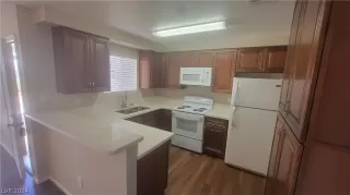 Photo #1: 2596971 Listing 