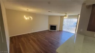 Photo #5: 2596971 Listing 