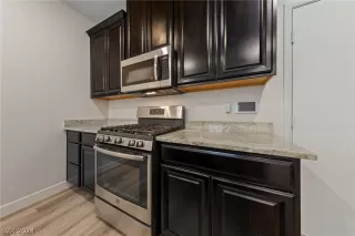 Photo #6: 2596977 Listing 