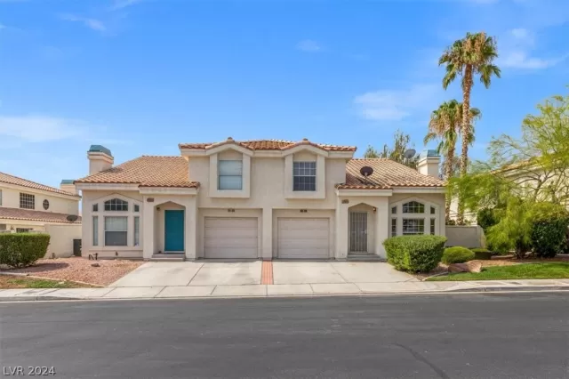 MLS: 2596979 Condo For Sale