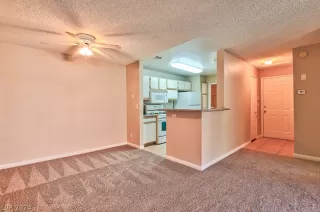 Photo #5: 2597019 Listing 