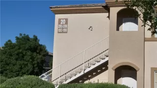 Photo #3: 2597036 Listing