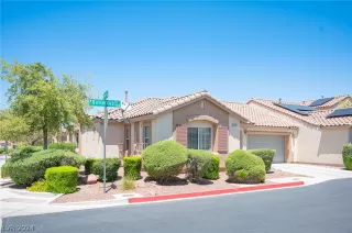 Photo #1: 2597051 Listing 