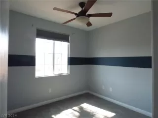 Photo #5: 2597054 Listing 