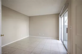 Photo #5: 2597074 Listing 