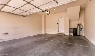 Photo #4: 2597105 Listing 