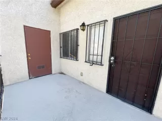 Photo #1: 2597115 Listing 