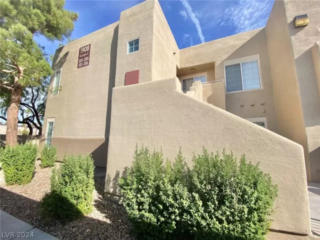 MLS: 2597139 Condo For Sale